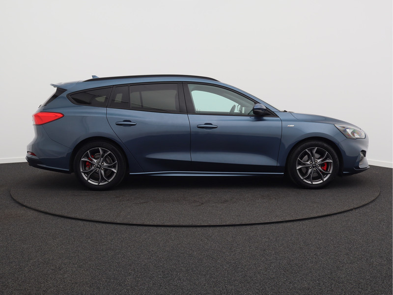 Ford Focus Wagon 1.0 EcoBoost Hybrid ST Line X Business/ compleet!