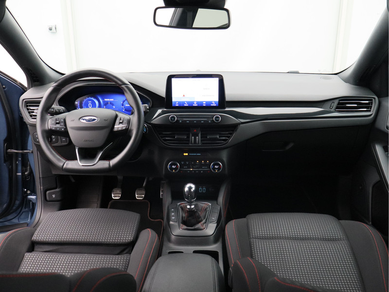 Ford Focus Wagon 1.0 EcoBoost Hybrid ST Line X Business/ compleet!