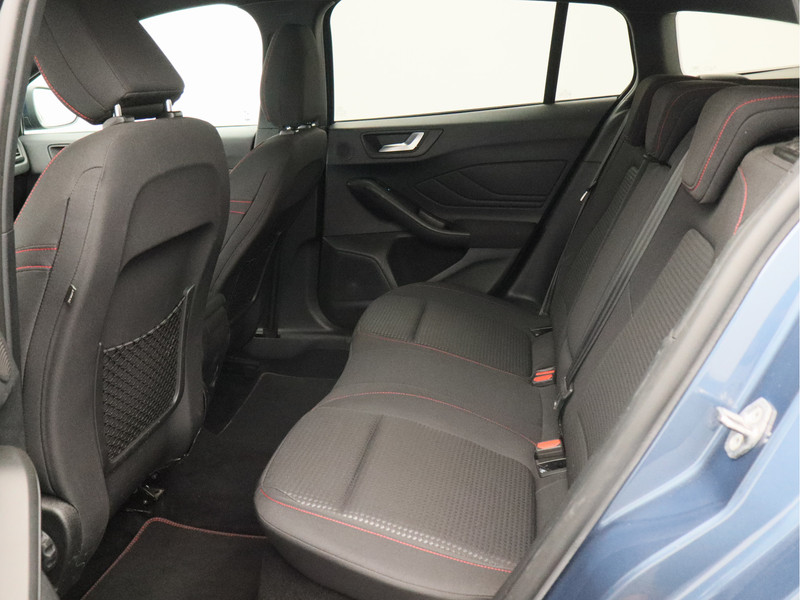 Ford Focus Wagon 1.0 EcoBoost Hybrid ST Line X Business/ compleet!