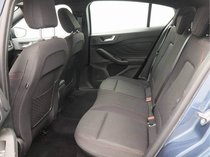 Ford Focus 1.0 EcoBoost Hybrid ST Line Business/ zeer mooi!