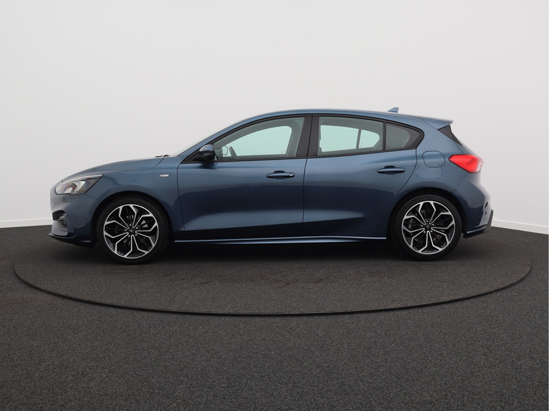 Ford Focus 1.0 EcoBoost Hybrid ST Line Business/ zeer mooi!