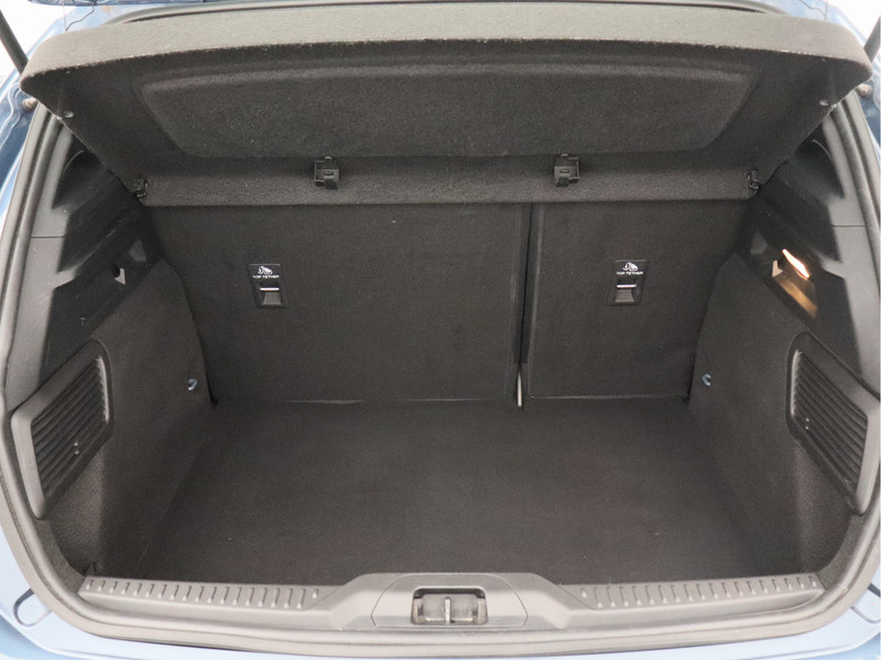 Ford Focus 1.0 EcoBoost Hybrid ST Line Business/ zeer mooi!