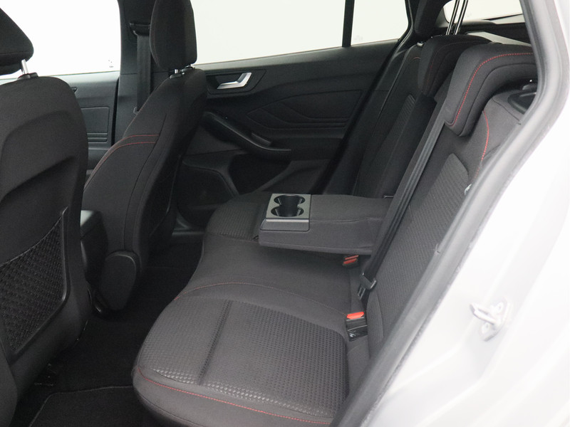 Ford Focus Wagon 1.0 EcoBoost Hybrid ST Line X Business/ zeer mooi