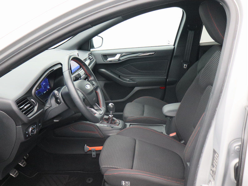 Ford Focus Wagon 1.0 EcoBoost Hybrid ST Line X Business/ zeer mooi