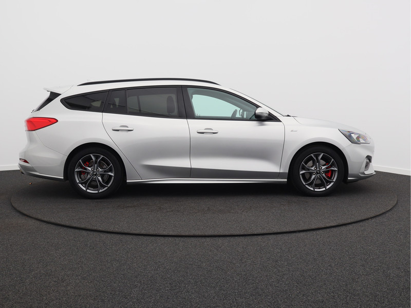 Ford Focus Wagon 1.0 EcoBoost Hybrid ST Line X Business/ zeer mooi