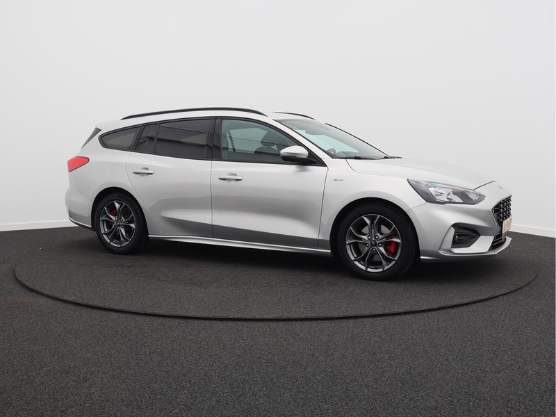 Ford Focus Wagon 1.0 EcoBoost Hybrid ST Line X Business/ zeer mooi