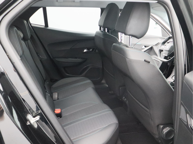 Peugeot 2008 1.2 PureTech Allure/ lage km/ achteruitrijcamera!