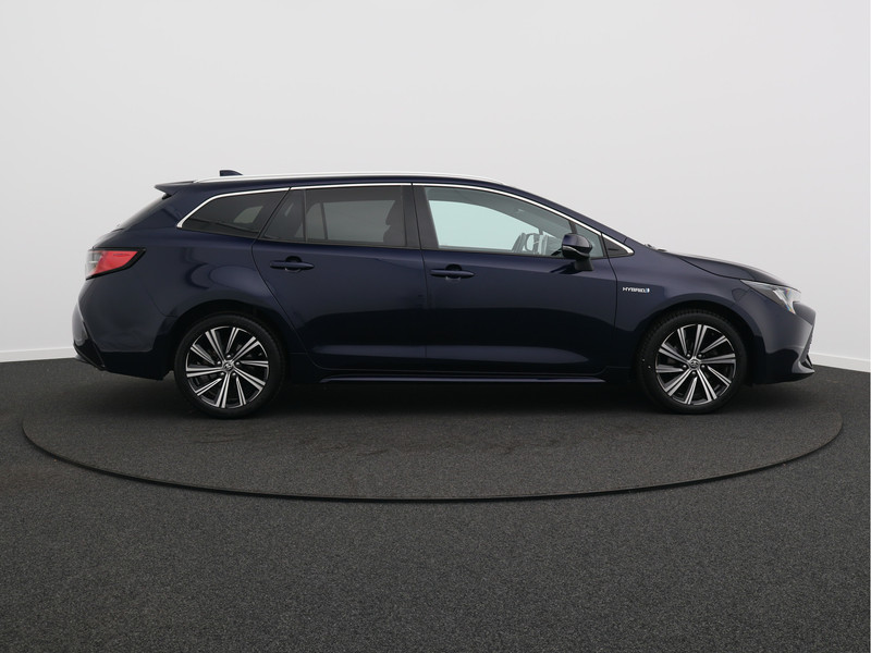 Toyota Corolla Touring Sports 1.8 Hybrid Dynamic/ lage km/ zeer mooi!