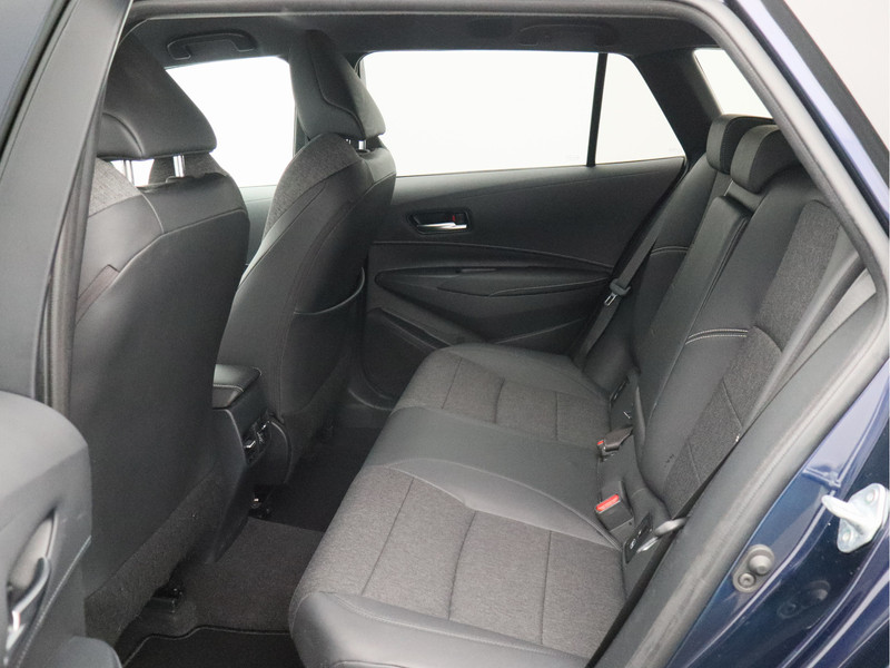 Toyota Corolla Touring Sports 1.8 Hybrid Dynamic/ lage km/ zeer mooi!