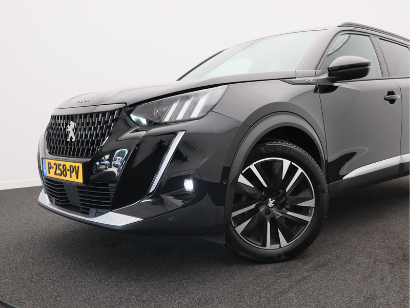 Peugeot 2008 1.2 PureTech GT Pack/ automaat/ compleet!