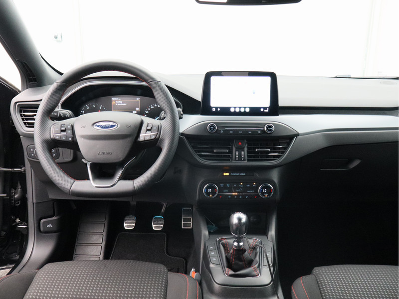 Ford Focus Wagon 1.0 EcoBoost Hybrid ST Line Style/ lage km/ zeer mooi!