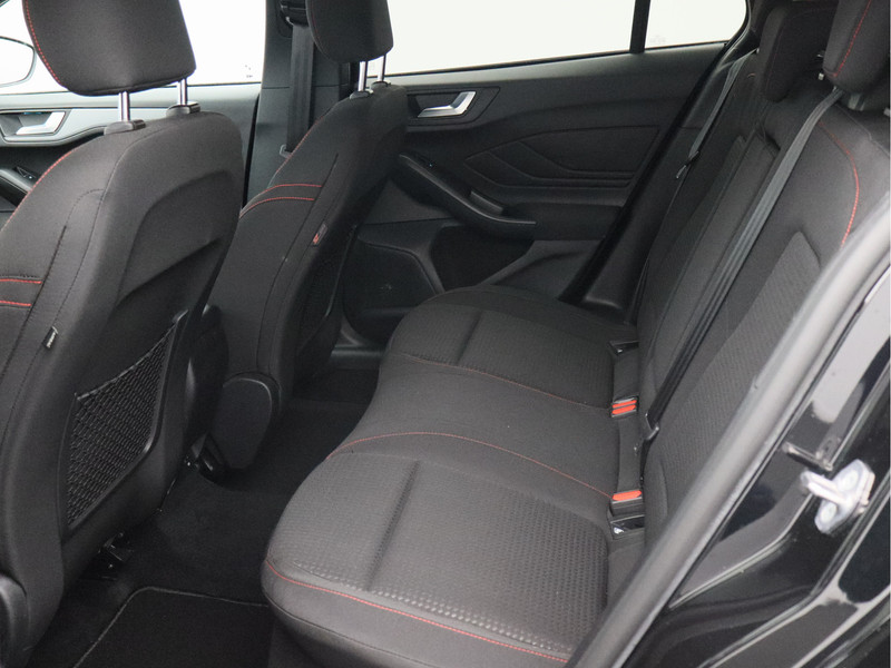 Ford Focus Wagon 1.0 EcoBoost Hybrid ST Line Style/ lage km/ zeer mooi!