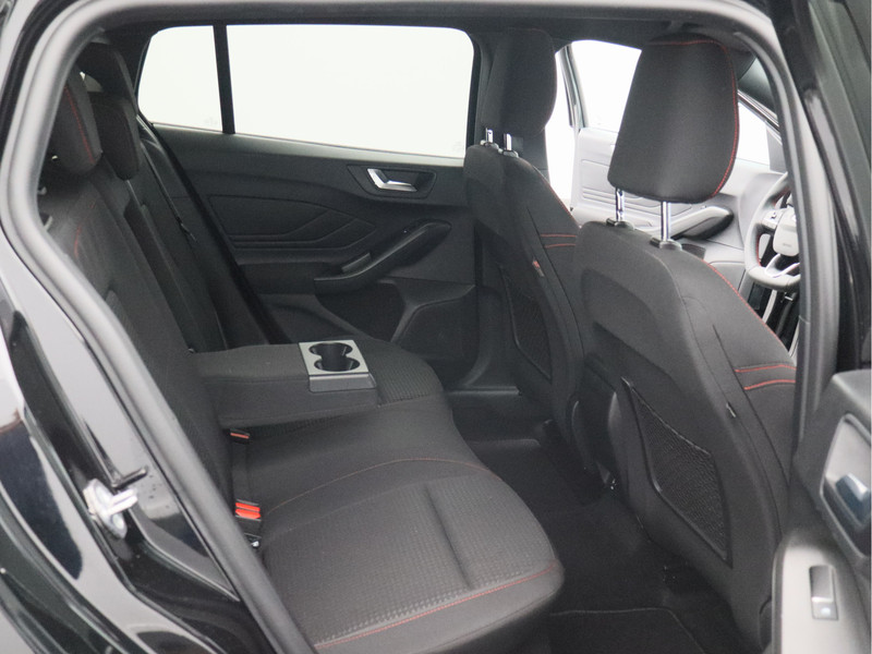Ford Focus Wagon 1.0 EcoBoost Hybrid ST Line Style/ lage km/ zeer mooi!