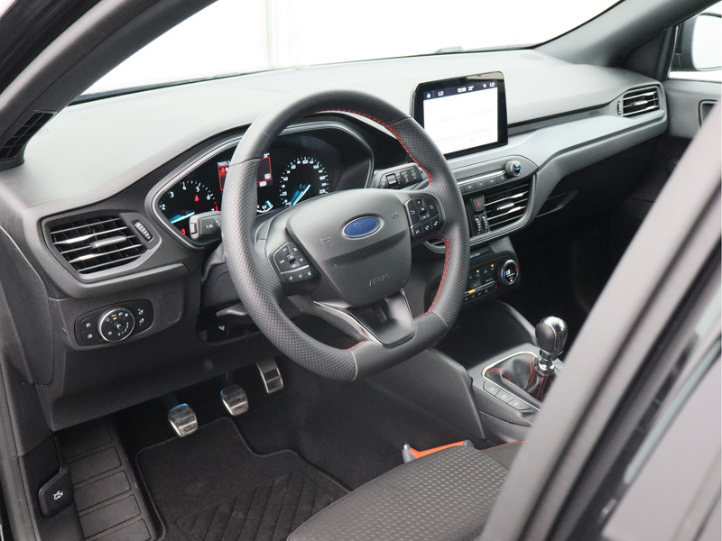 Ford Focus Wagon 1.0 EcoBoost Hybrid ST Line Style/ lage km/ zeer mooi!
