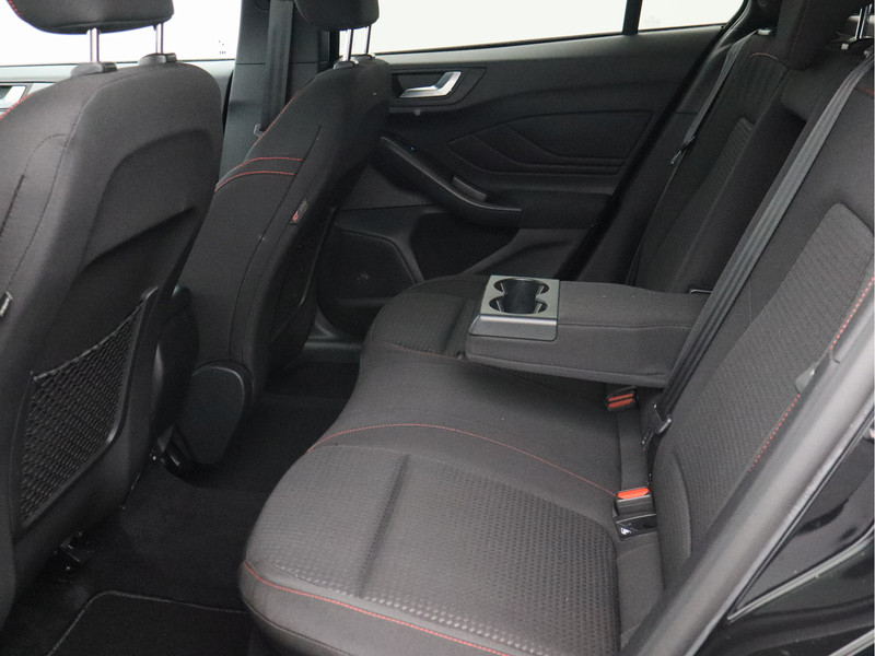 Ford Focus Wagon 1.0 EcoBoost Hybrid ST Line Style/ lage km/ zeer mooi!