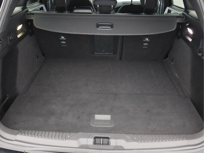 Ford Focus Wagon 1.0 EcoBoost Hybrid ST Line Style/ lage km/ zeer mooi!