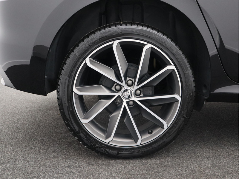 Škoda Kamiq 1.0 TSI Ambition/ automaat/ trekhaak/ zeer mooi!