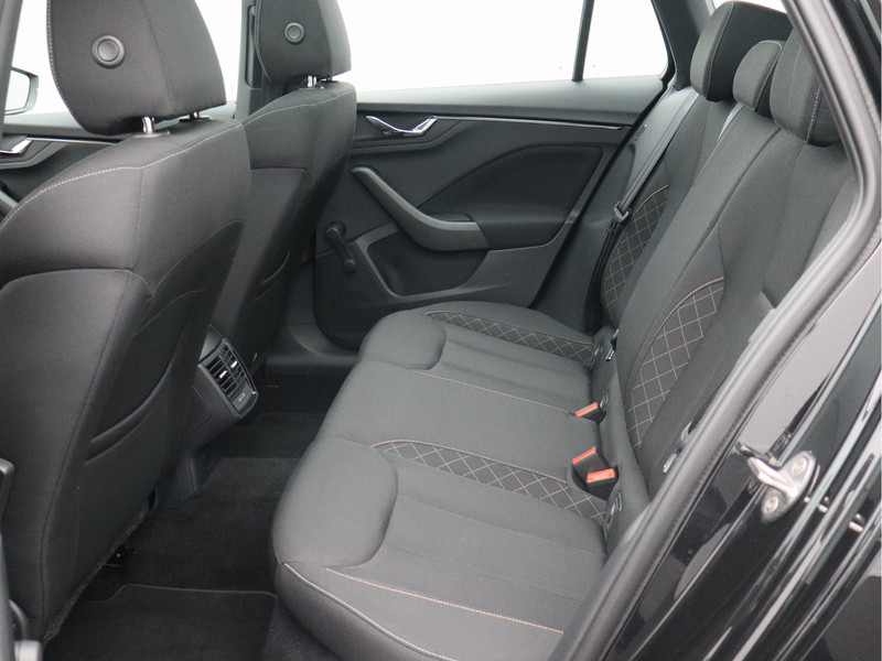 Škoda Kamiq 1.0 TSI Ambition/ automaat/ trekhaak/ zeer mooi!