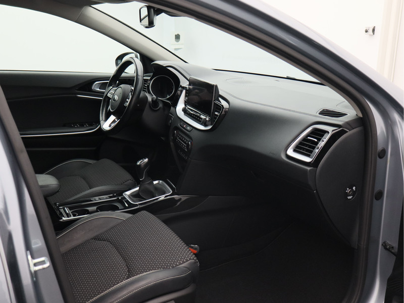 Kia Ceed Sportswagon 1.5 T-GDi DynamicPlusLine/ lage km/ compleet!