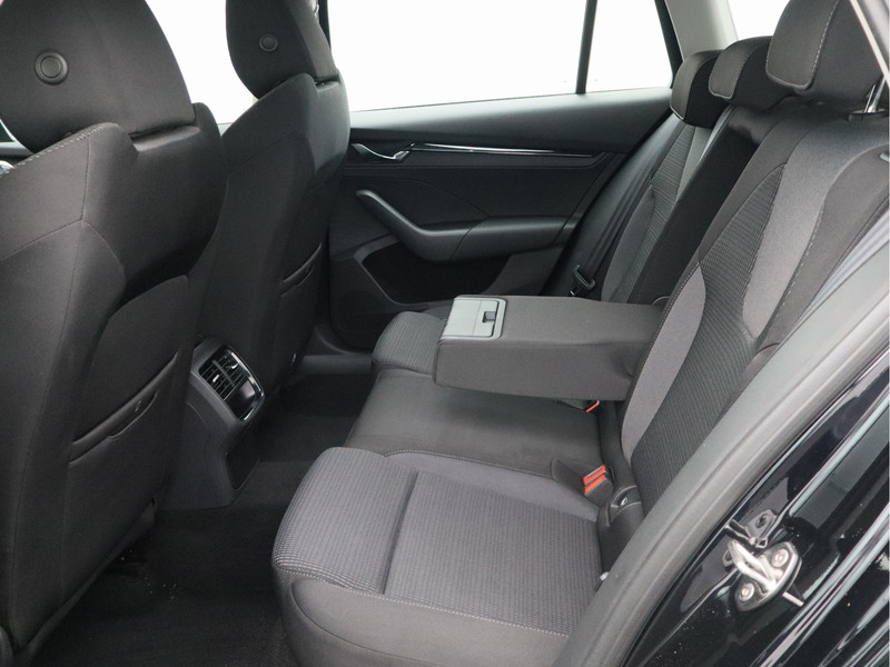 Škoda Octavia Combi 1.0 TSI Business Edition/ lage km/ zeer mooi!
