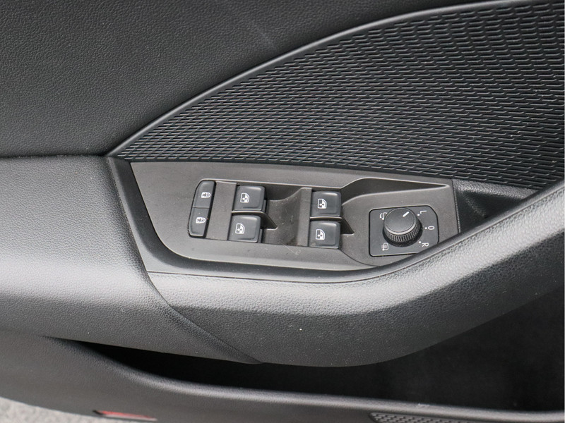 Škoda Octavia Combi 1.0 TSI Business Edition/ lage km/ zeer mooi!