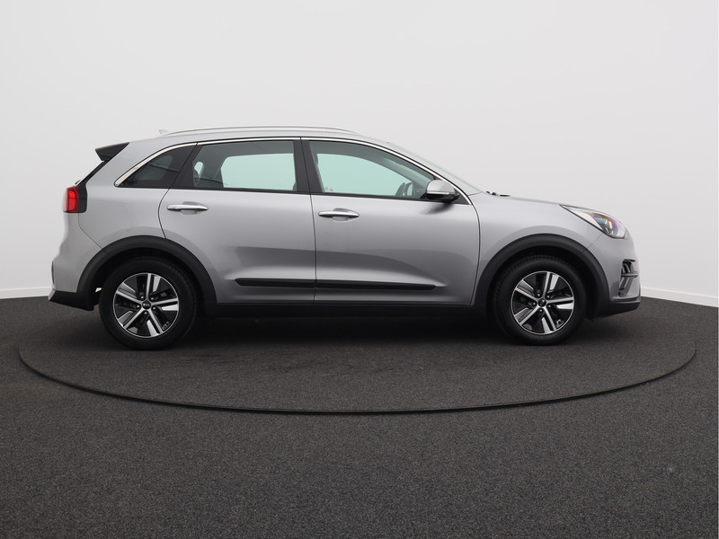 Kia Niro 1.6 GDi Hybrid DynamicLine/ lage km/ trekhaak!