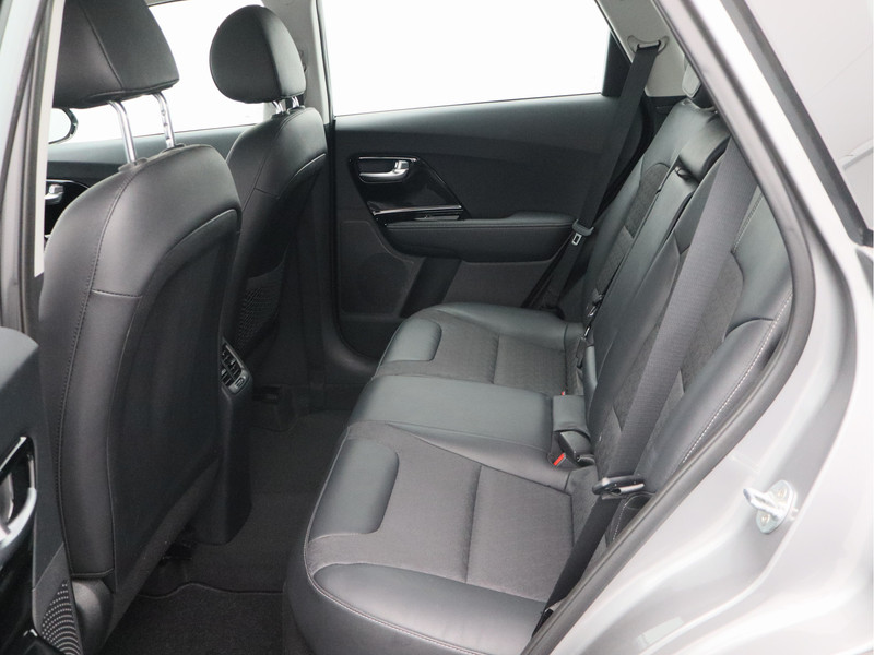 Kia Niro 1.6 GDi Hybrid DynamicLine/ lage km/ trekhaak!