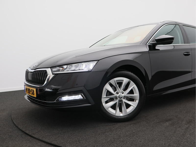Škoda Octavia Combi 1.0 e-TSI Business Edition Plus/ automaat/ zeer mooi!