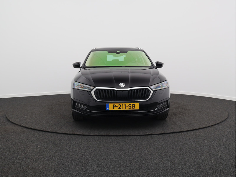 Škoda Octavia Combi 1.0 e-TSI Business Edition Plus/ automaat/ zeer mooi!
