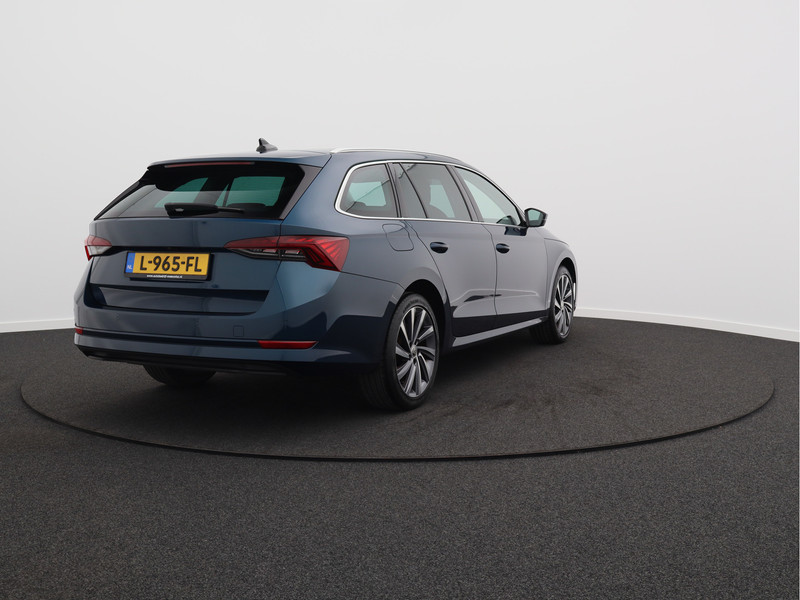 Škoda Octavia Combi 1.0 e-TSI Business Edition Plus/ schuifdak/ trekhaak!