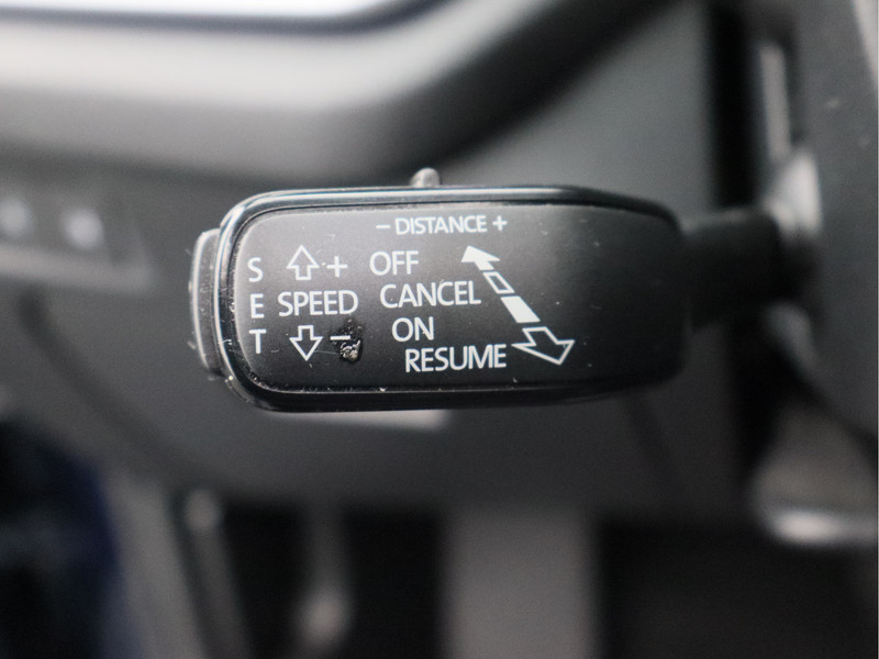 Škoda Octavia Combi 1.0 e-TSI Business Edition Plus/ schuifdak/ trekhaak!