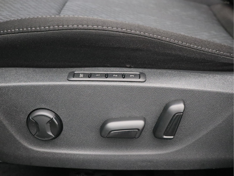Škoda Octavia Combi 1.0 e-TSI Business Edition Plus/ schuifdak/ trekhaak!