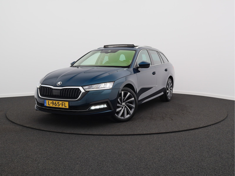 Škoda Octavia Combi 1.0 e-TSI Business Edition Plus/ schuifdak/ trekhaak!