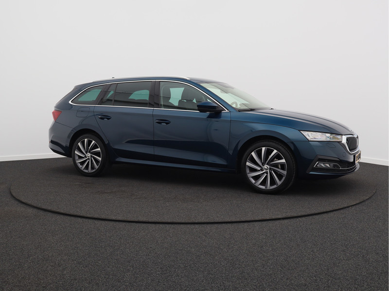 Škoda Octavia Combi 1.0 e-TSI Business Edition Plus/ schuifdak/ trekhaak!