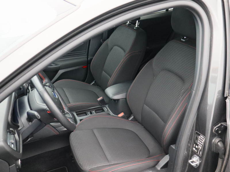 Ford Focus Wagon 1.0 EcoBoost ST Line X Business/ compleet!