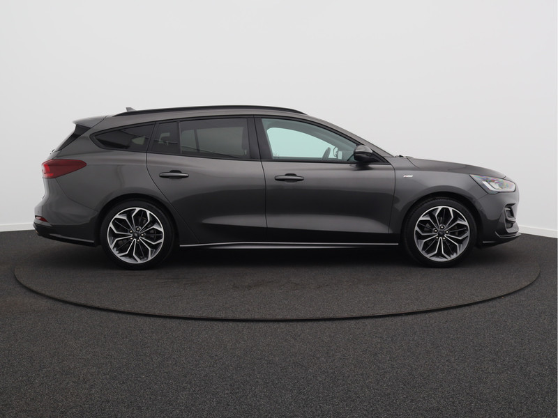 Ford Focus Wagon 1.0 EcoBoost ST Line X Business/ compleet!