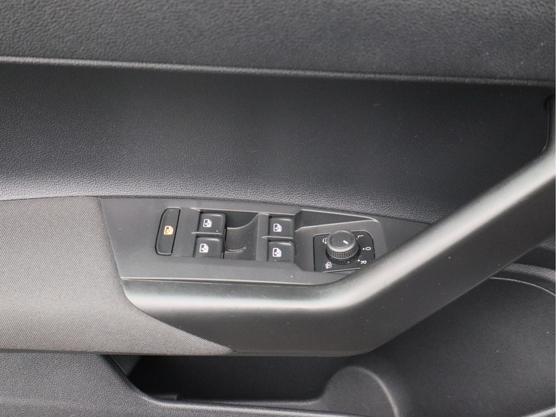 Volkswagen Polo 1.0 TSI Life/ lage km/ Climate Control / zeer mooi!