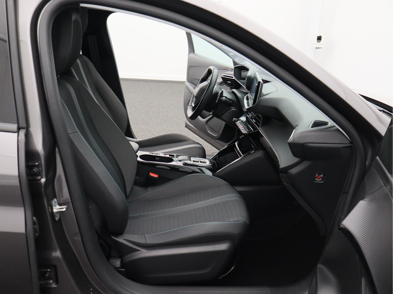 Peugeot 208 1.2 PureTech Allure Pack/ automaat/ lage km!