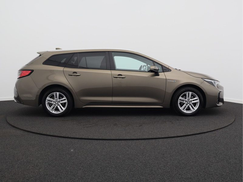 Suzuki Swace 1.8 Hybrid Style/ compleet/ trekhaak!