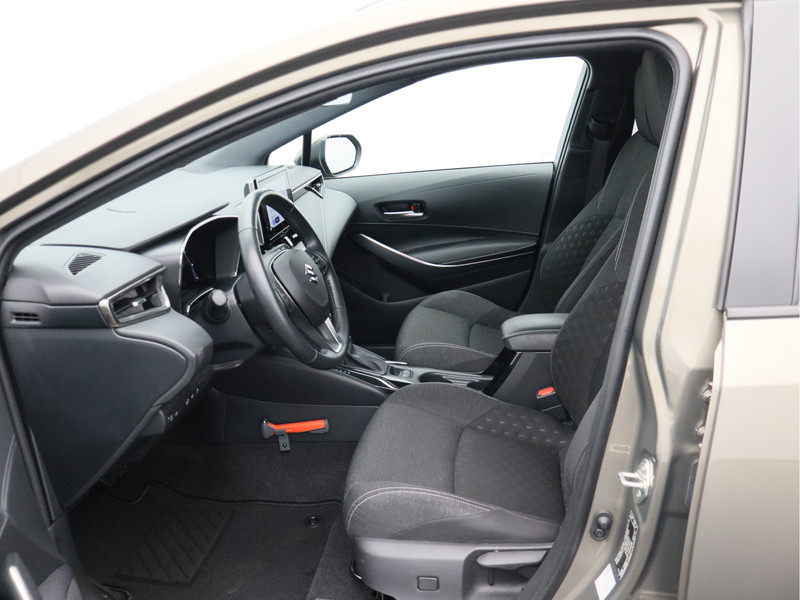 Suzuki Swace 1.8 Hybrid Style/ compleet/ trekhaak!