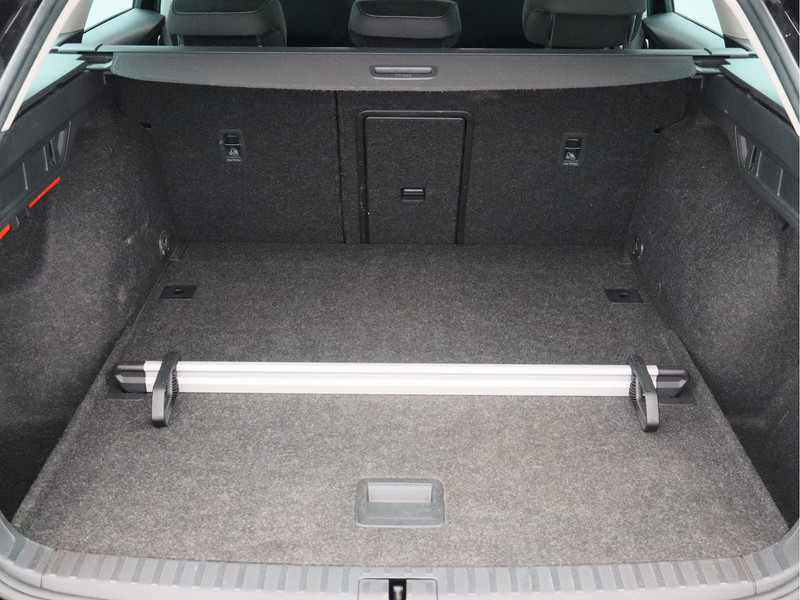 Škoda Octavia Combi 1.0 e-TSI Business Edition/ automaat/ lage km!