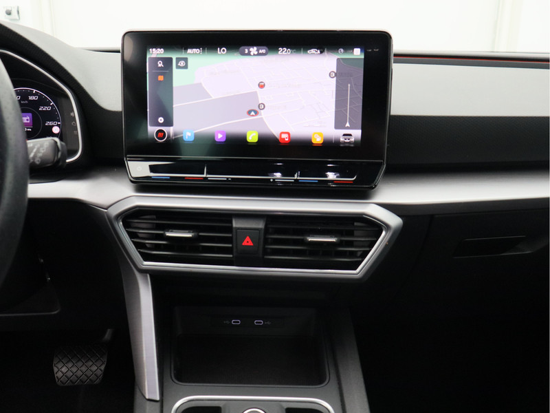 SEAT Leon Sportstourer 1.5 eTSI FR Business Intense/ lage km/ trekhaak!