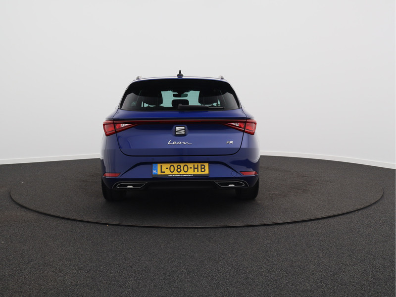SEAT Leon Sportstourer 1.5 eTSI FR Business Intense/ lage km/ trekhaak!