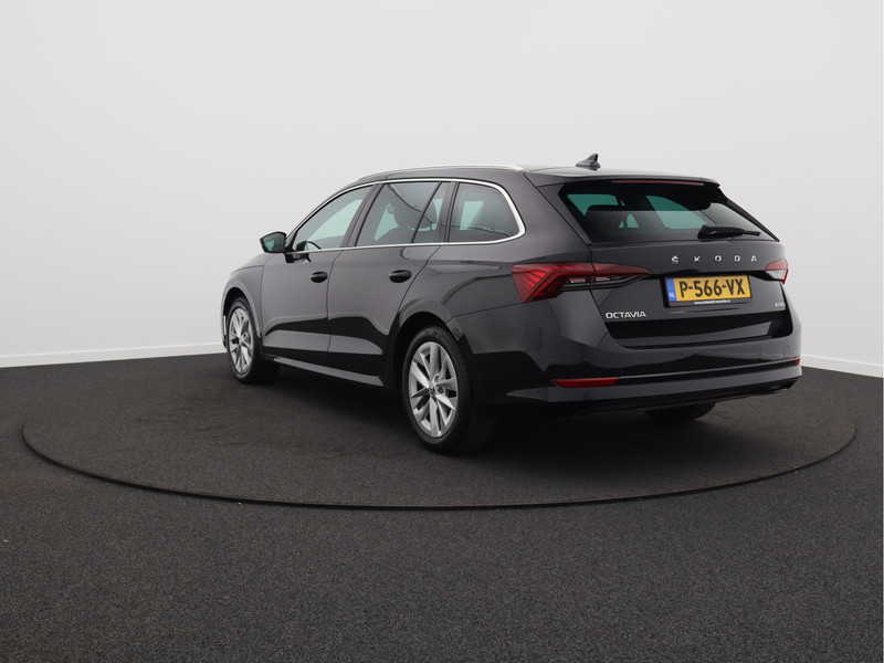 Škoda Octavia Combi 1.5 e-TSI Business Edition Plus/ automaat/ schuifdak!
