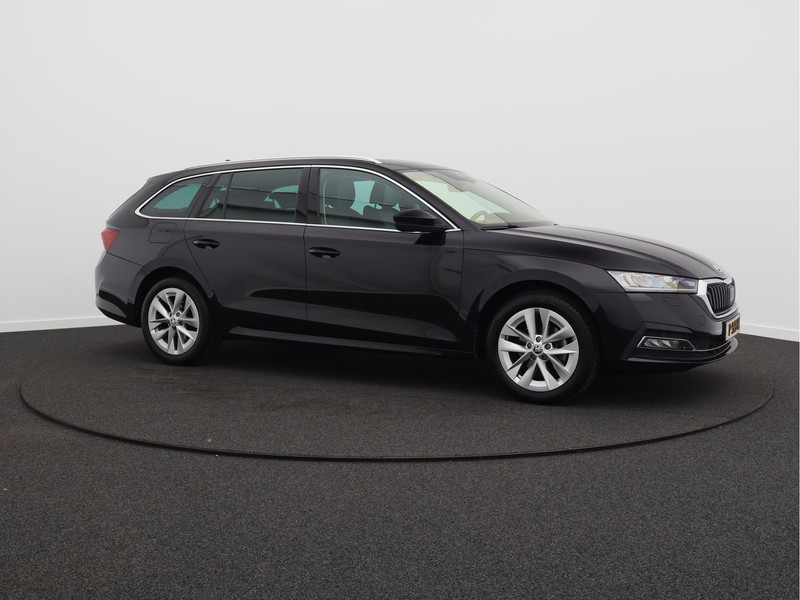 Škoda Octavia Combi 1.5 e-TSI Business Edition Plus/ automaat/ schuifdak!