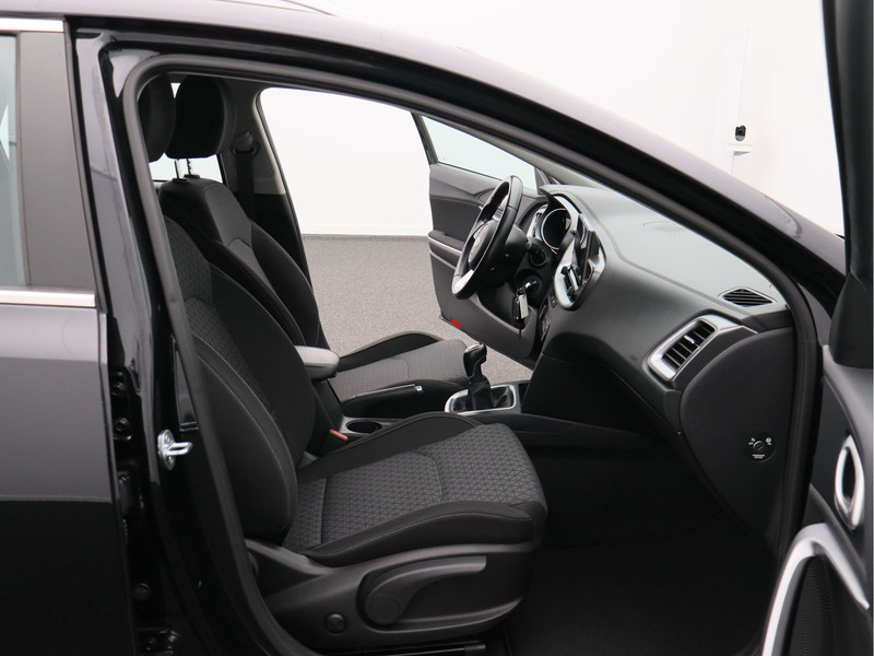 Kia Ceed Sportswagon 1.5 T-GDi DynamicLine/ trekhaak!