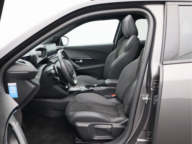 Peugeot 2008 1.2 PureTech GT/ automaat/ lage km/ trekhaak!