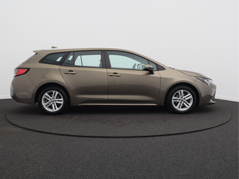 Toyota Corolla Touring Sports 1.8 Hybrid Active/ lage km/ zeer mooi!