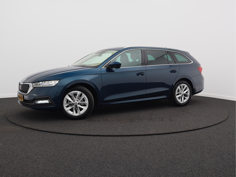 Škoda Octavia Combi 1.5 e-TSI Business Edition Plus/ automaat!