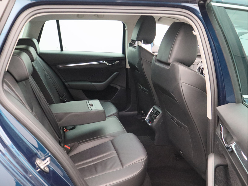 Škoda Octavia Combi 1.5 e-TSI Business Edition Plus/ automaat!